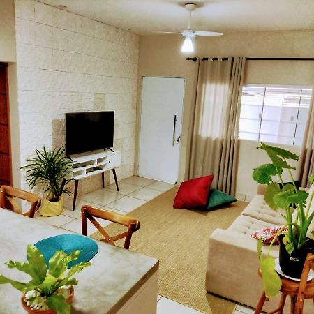 Casa Inteira, Grande Suite, Dois Chuveiros, Sala ,Cozinha E Garagem Privativa Total Conforto, Melhor Que Hotel! Botucatu Exterior photo